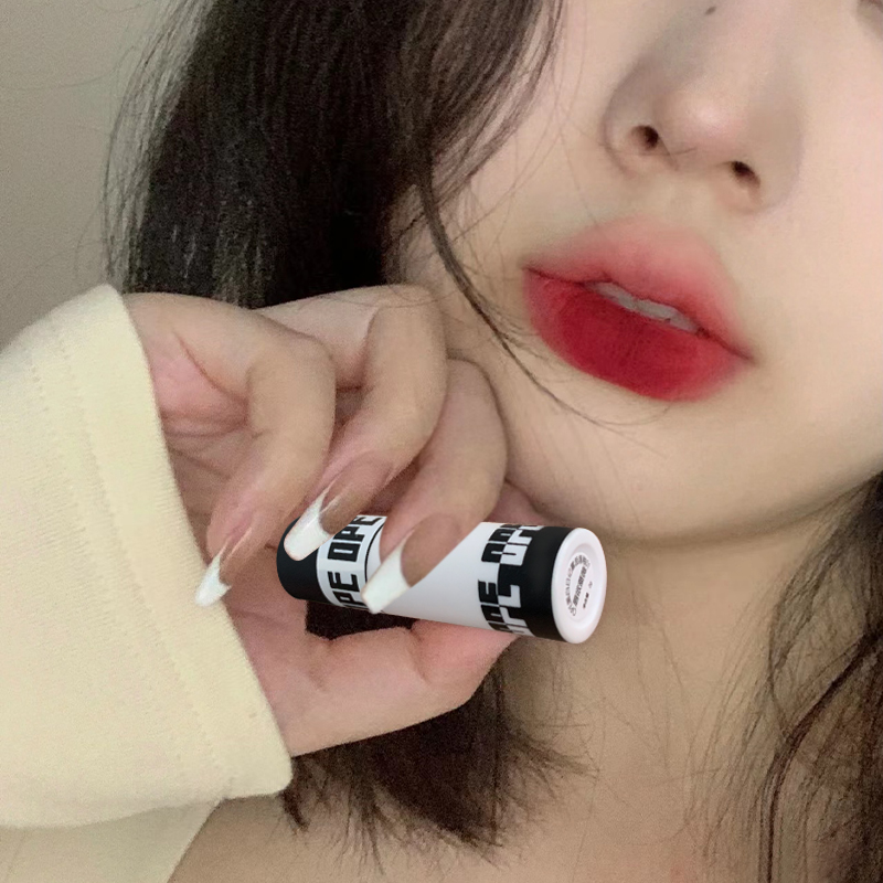 Matte Velvet Lip Gloss Waterpr - đánh giá và giá Matte Velvet Lip Tint Long Lasting